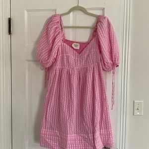 Hyacinth House (Tuckernuck) pink gingham dress. Size Medium